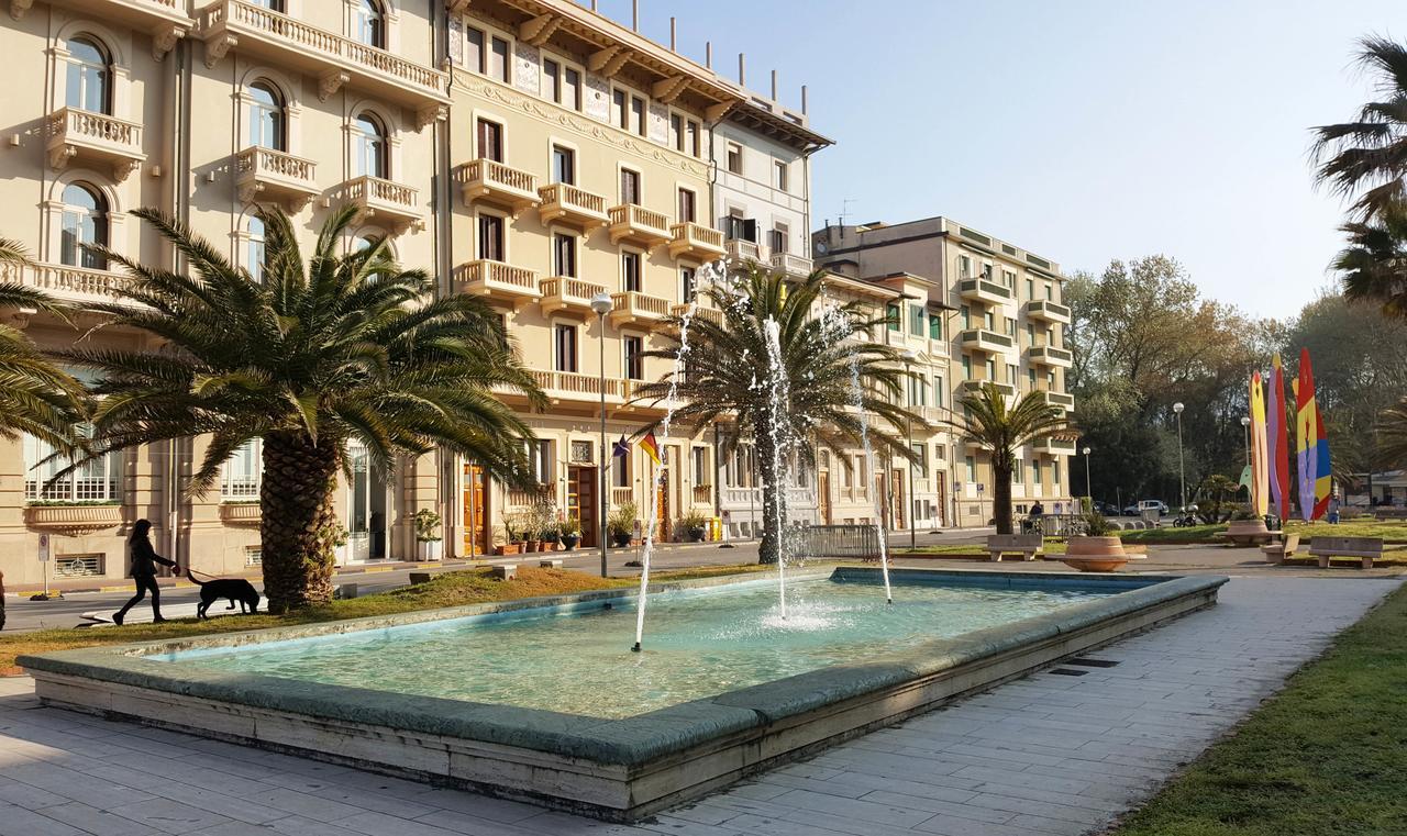 Hotel Marchionni Dal 1923 Viareggio Exterior foto
